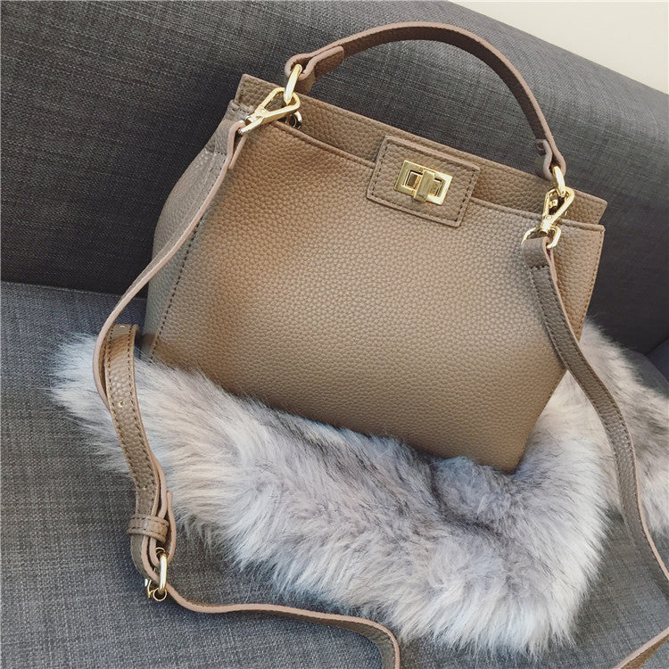 Elegante Bolso de Mano con Cierre de Candado Dorado para Mujer