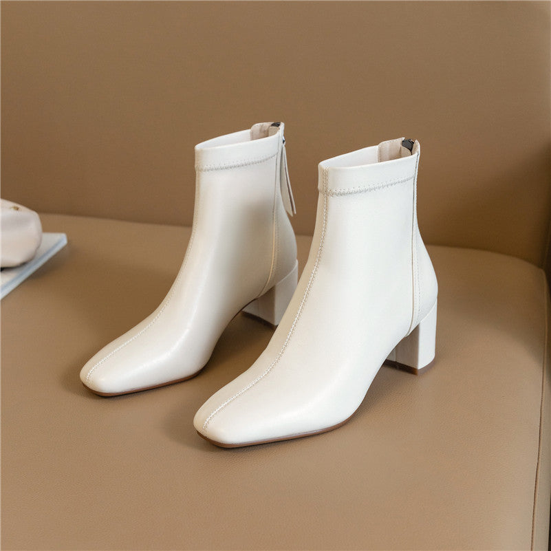 Botines Cortos Retro con Punta Cuadrada Color Nude para Mujer